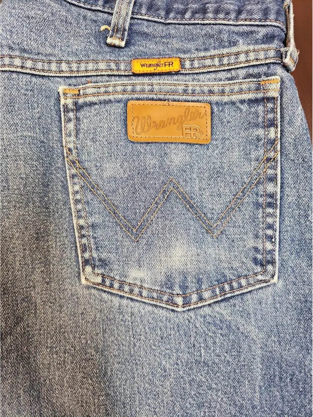 Wrangler 13 Original Fit Flame Resistant Straight Mid Wash Jeans Workwear 38X32